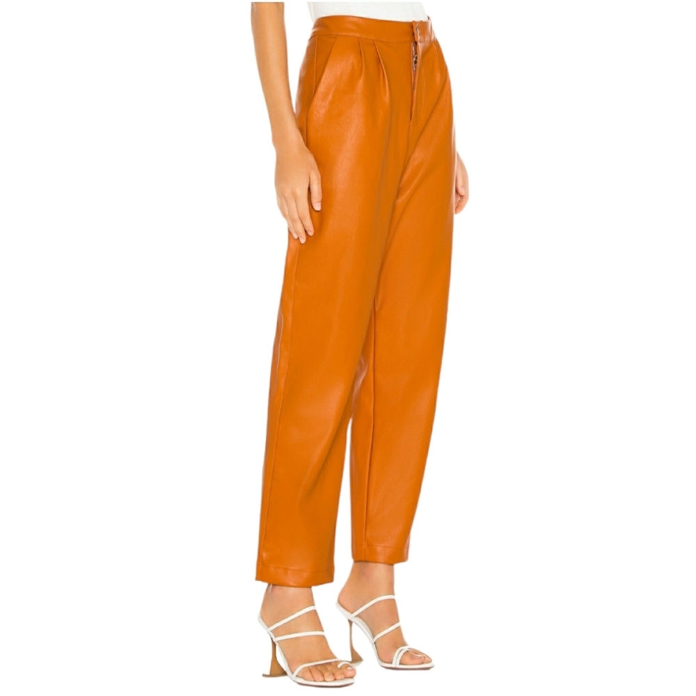 KENDALL + KYLIE Vegan Leather Crop Pant - Picture 2 of 7